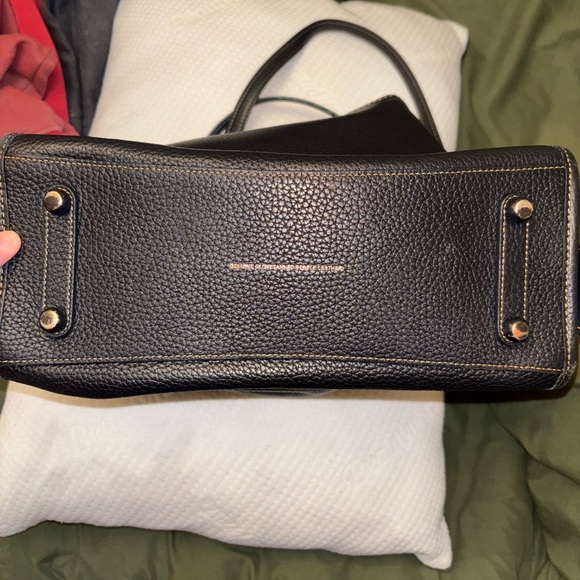 Coach Rogue - Picture 8 of 11